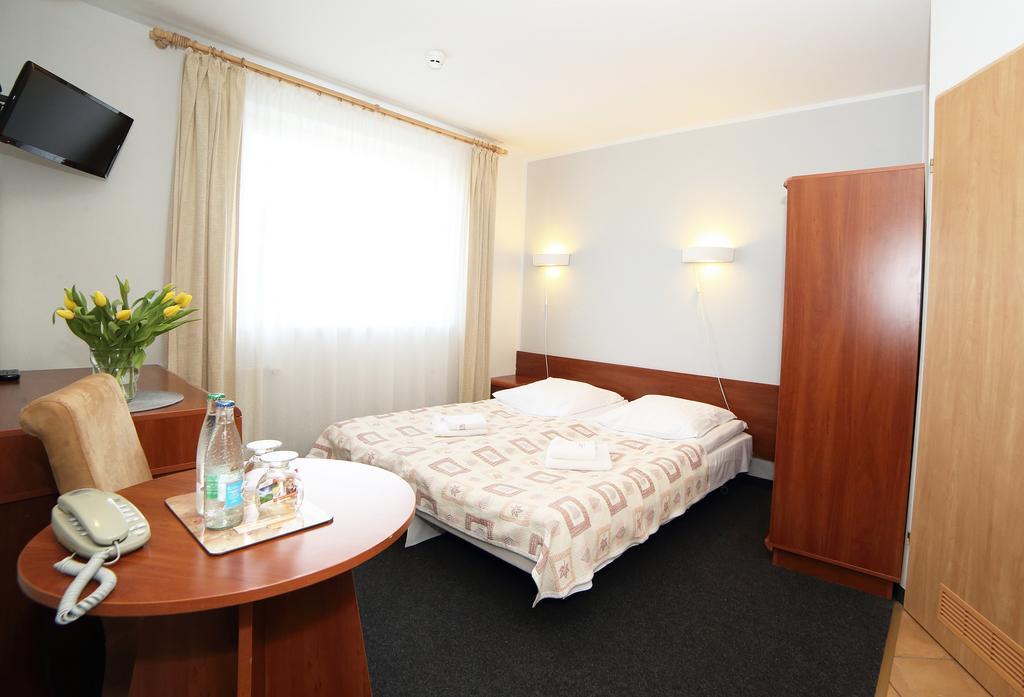 Hotel I Restauracja Abis Bystrzyca Kłodzka Dış mekan fotoğraf